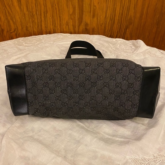 Preowned Gucci Canvas Tote - Picture 7 of 15